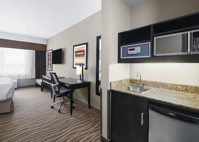 Best Western Premier Freeport Inn Calgary Airport